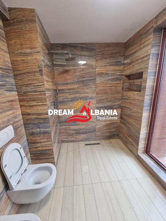 Office for rent in one of the most prestigious buildings, on the side of Kavaja Street (ID 42611314)