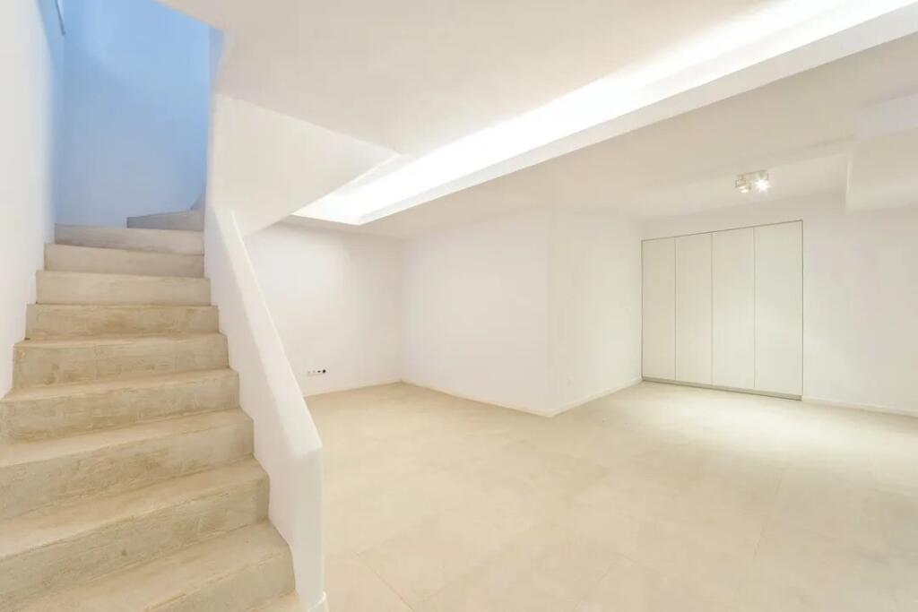 3-Bedroom Villa for Rent near TEG (ID BV22444) Tirana