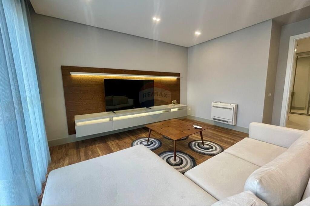 Apartament luksoz per qira tek "Secret Garden"!