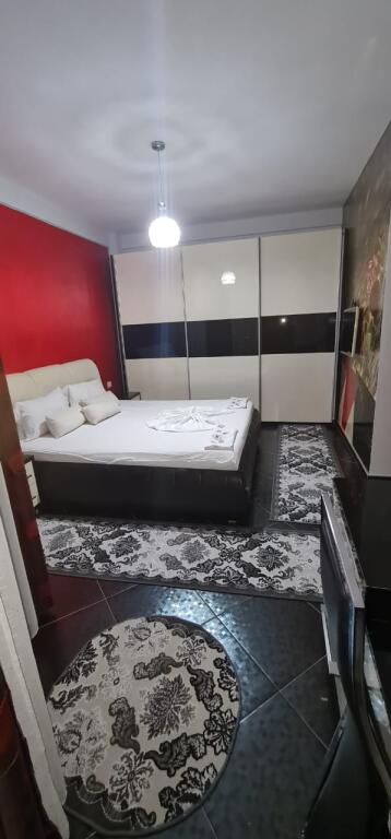 For Rent Apartment 3+1 at Bulevardi i Ri, near the Center
