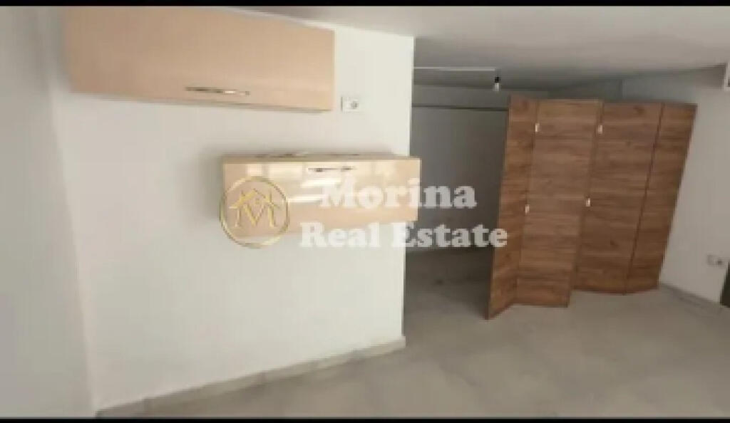 qera ambjenet biznesi, 400 Euro/Muaj tek Shallvaret