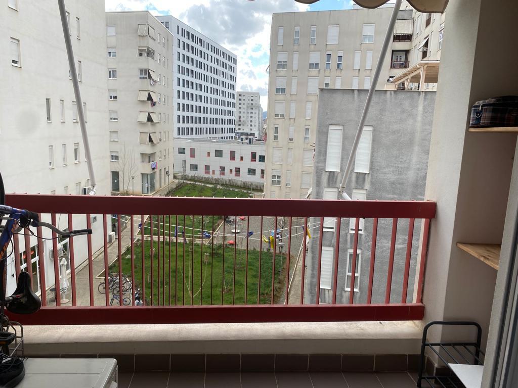 We are renting a 2+1 apartment at 21 Dhjetori.