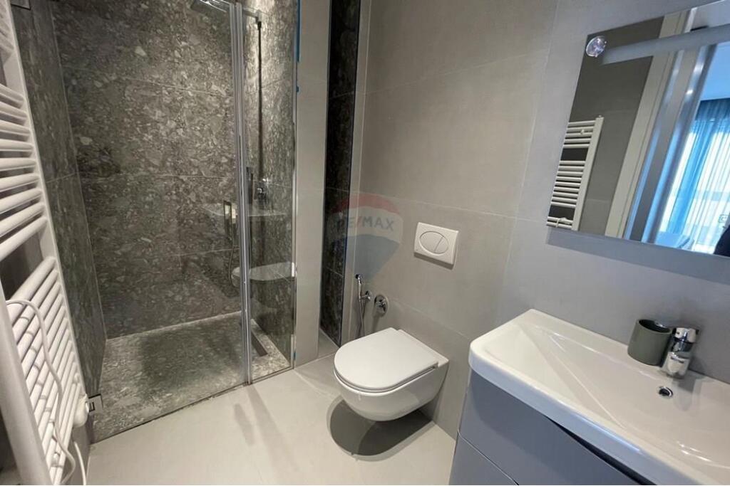 Apartament luksoz per qira tek "Secret Garden"!