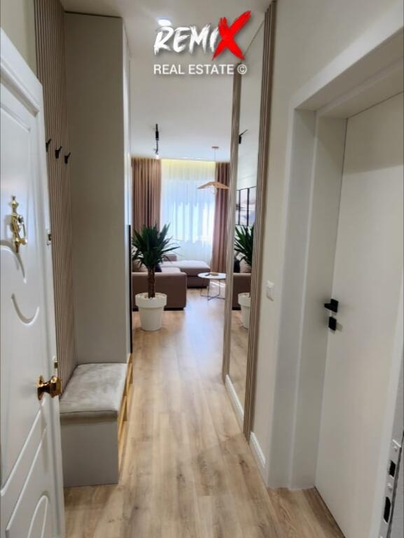 APPARTAMENTO LUSSUOSO IN VENDITA A DURRES BEACH