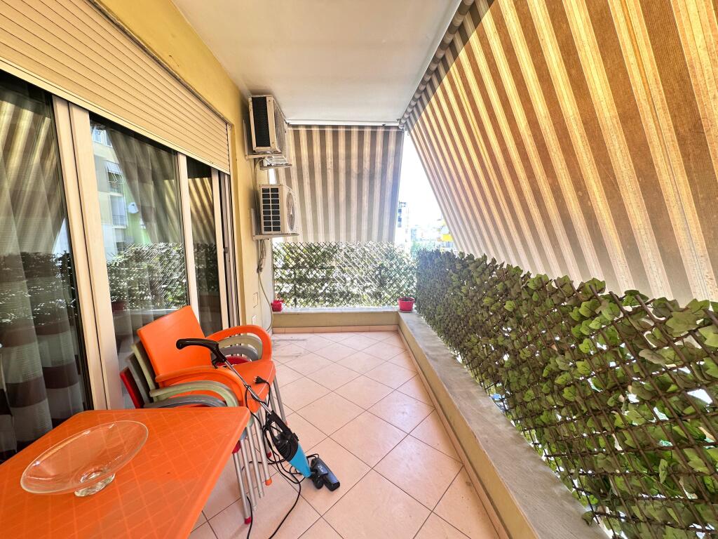 1+1 apartment Zoo Garden
