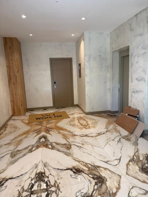 Luxurious 2+1 Apartment for Rent in White Hill