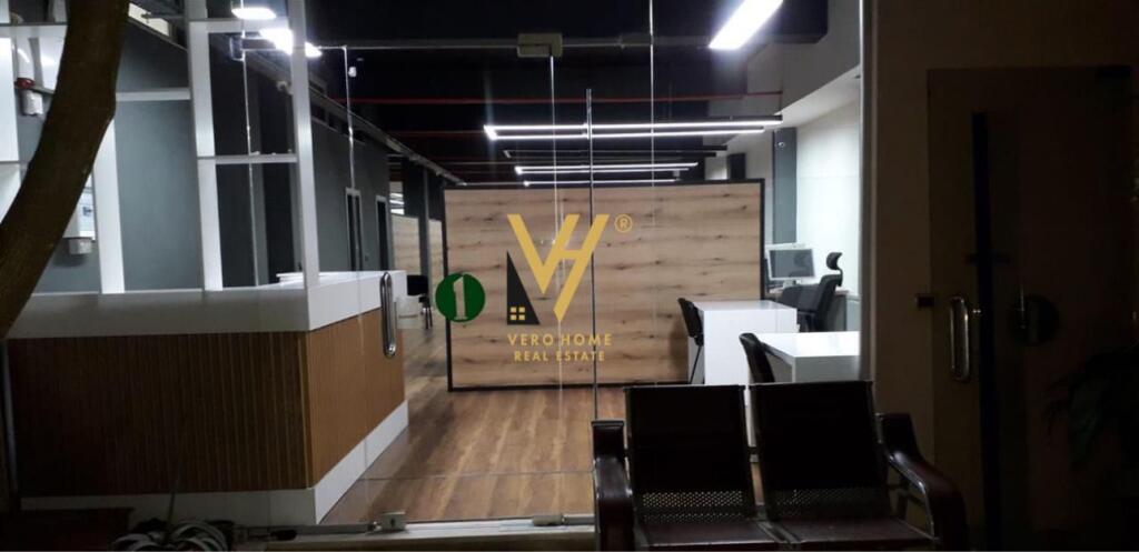 UFFICIO 300 M2 IN AFFITTO IN VIA KAVAJA