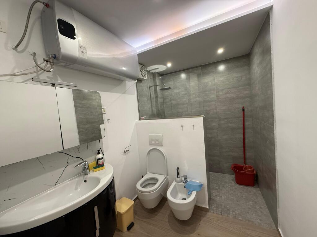 FOR RENT APARTMENT AT RROTA E KUQE