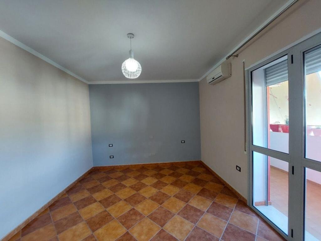 FOR SALE APARTMENT 2+1+2 IN THE NEIGHBORHOOD 29 NOVEMBER, NEAR THE SCHOOL "LEF SALLATA"