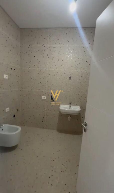 VENDESI APPARTAMENTO 2+1+BLK A PASKUQAN, COMPLESSO GOLDEN HENDS