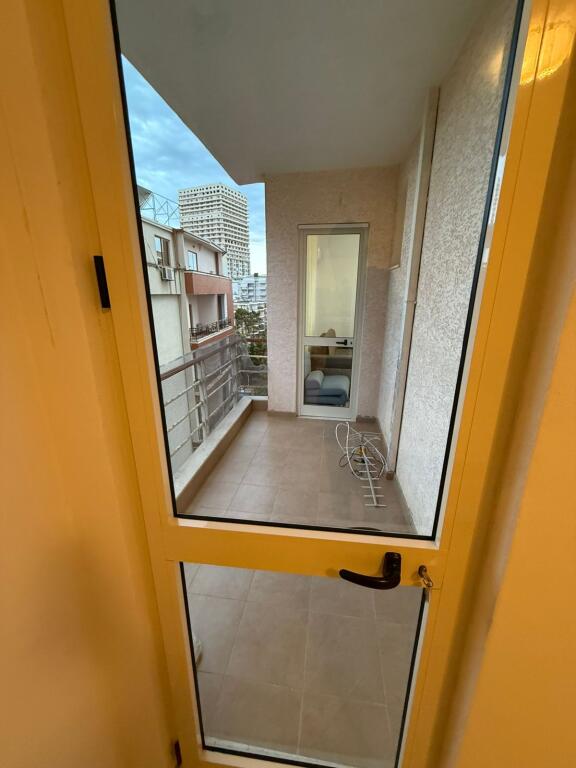 1+1 Apartment 🌊 Shkëmbi Kavajës