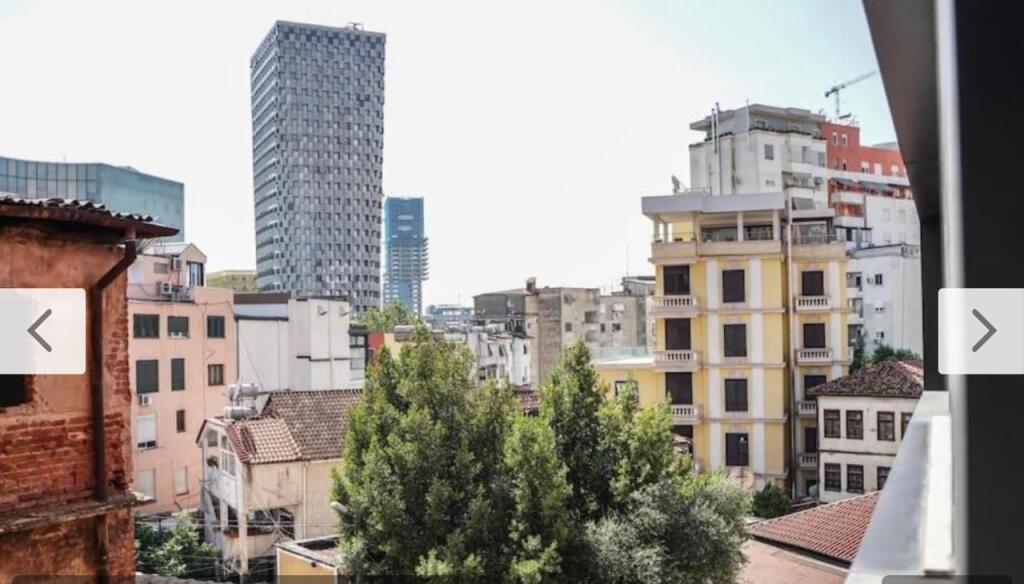 1+1 Apartment Center (Toptani)