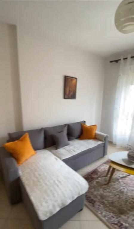 Apartament 2+1 me qera ne Don Bosko