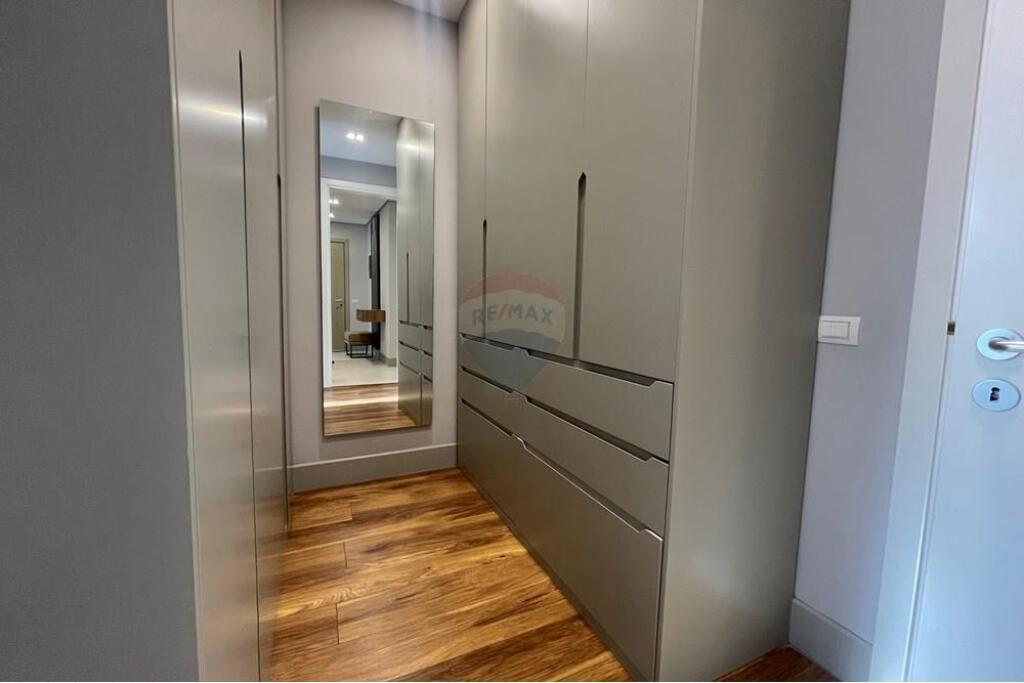 Apartament luksoz per qira tek "Secret Garden"!