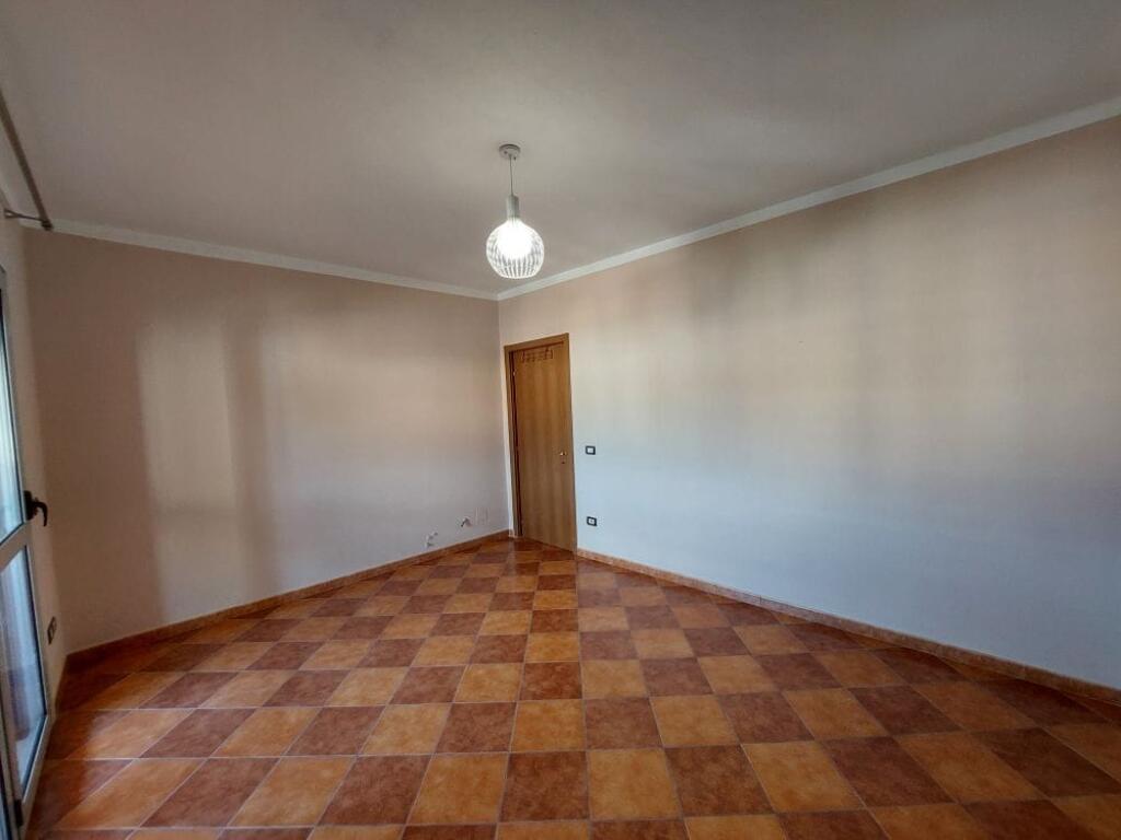 FOR SALE APARTMENT 2+1+2 IN THE NEIGHBORHOOD 29 NOVEMBER, NEAR THE SCHOOL "LEF SALLATA"