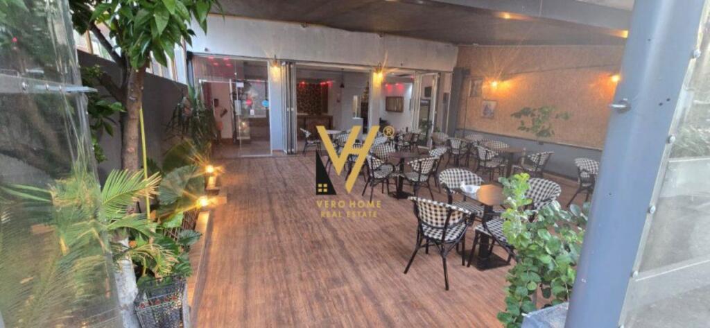 FOR RENT 200M2 SPACE BEHIND THE ECONOMIC FACULTY