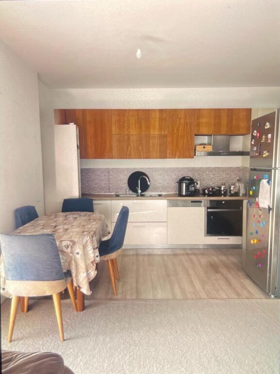 Shitet 2+1, te 5 maji, cmimi 170.000 euro