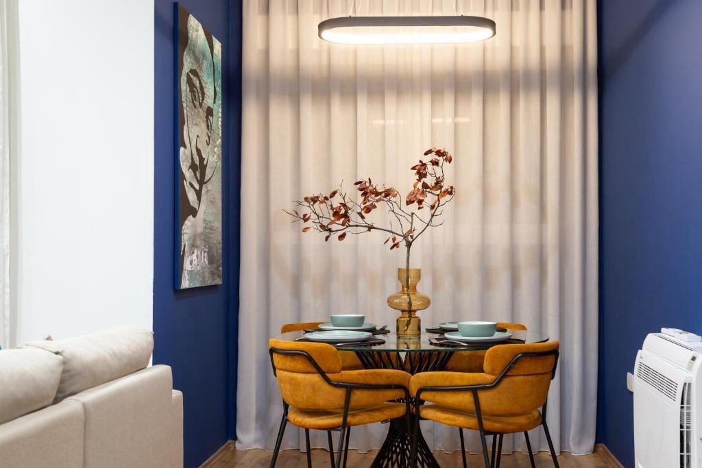 Modern Apartment Mangalem