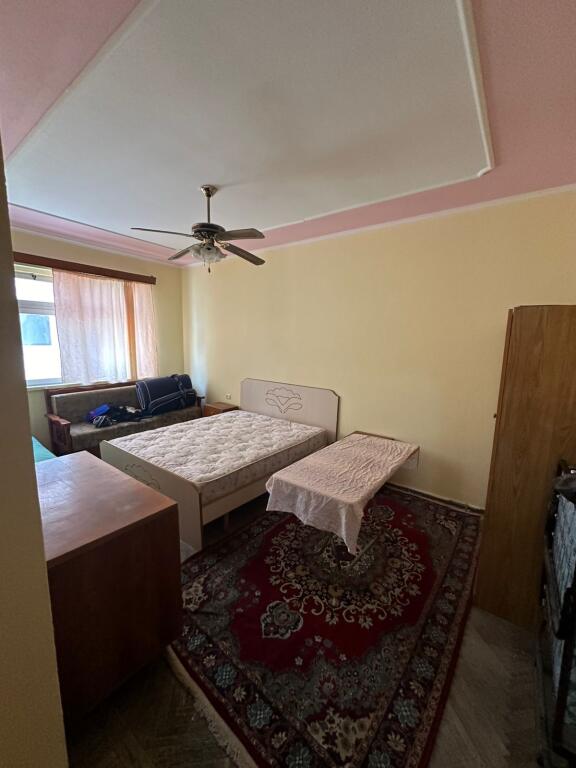 For sale apartment 1+1 Court Durres