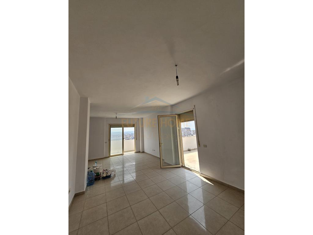 For sale, Apartment 2+1+2+2 +Veranda, Ish-Urt, Durres