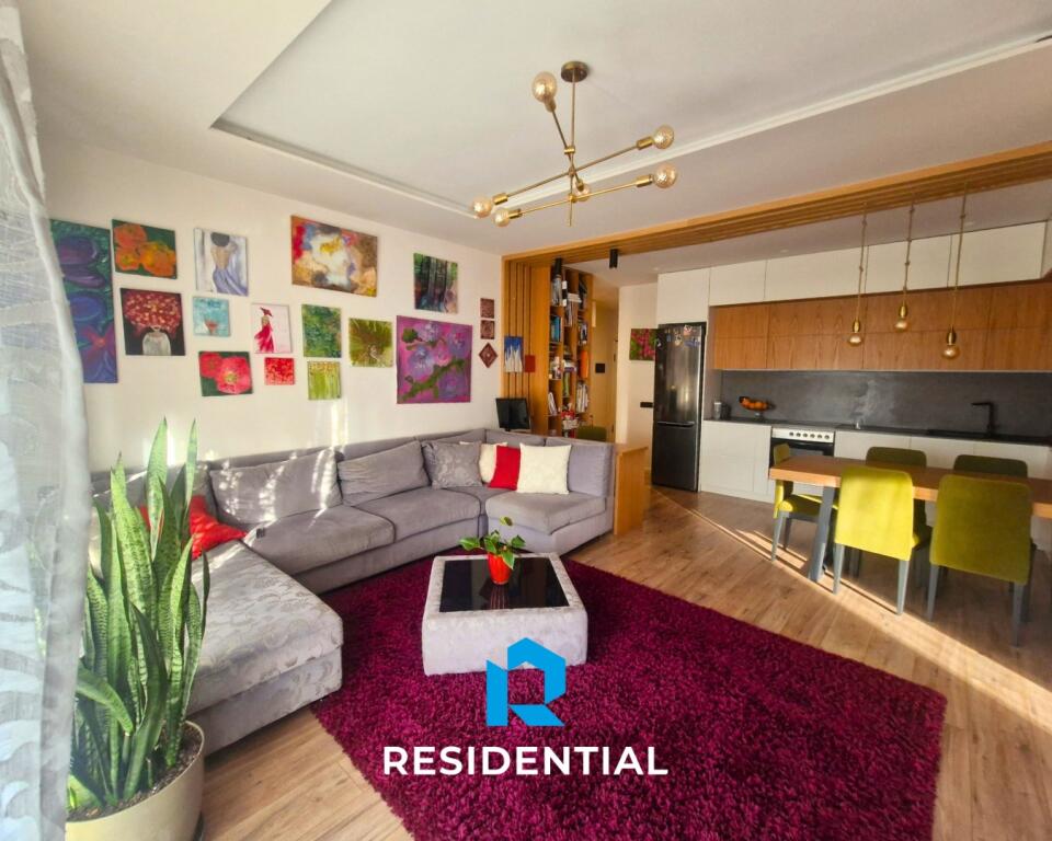 Në Qytetin Studentit Shitet Apartament 2+1 I Mobiluar Bukur!