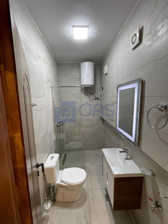 Apartment 1+1 for rent at Komuna e Parisit