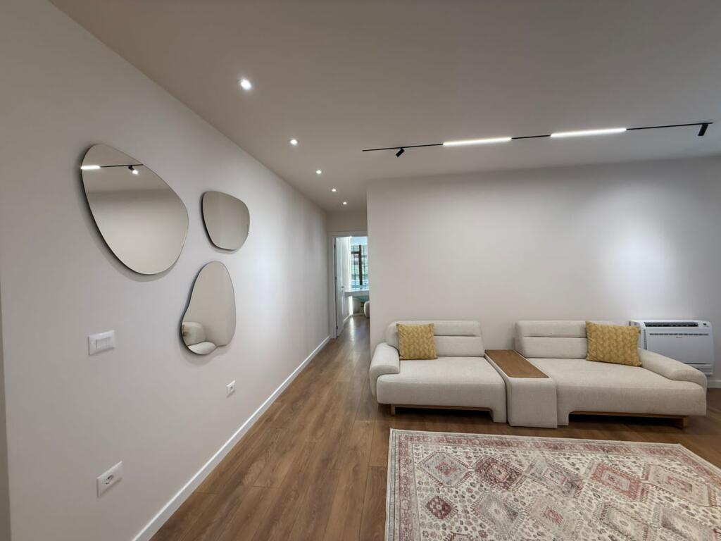 Luxurious 2+1 Apartment for Rent in White Hill