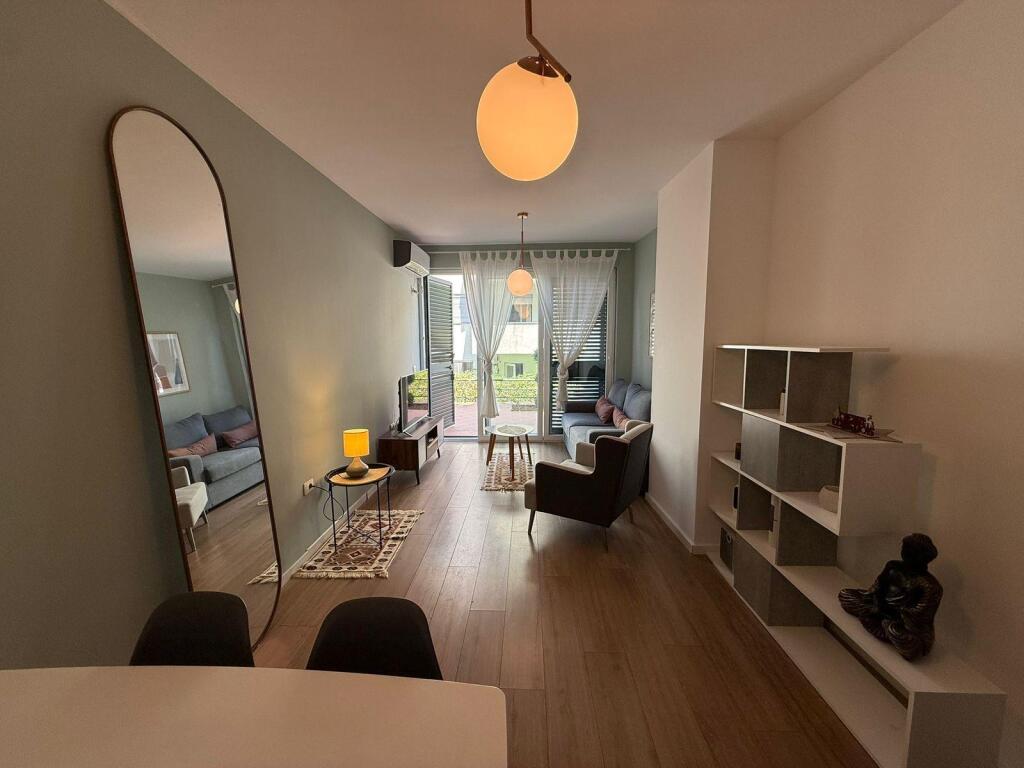 Apartament 1+1 mw qira tek Kodra e Diellit 1