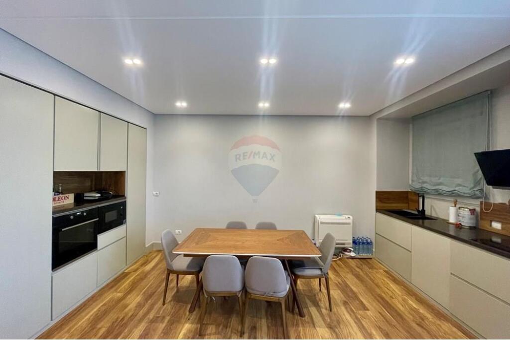 Apartament luksoz per qira tek "Secret Garden"!