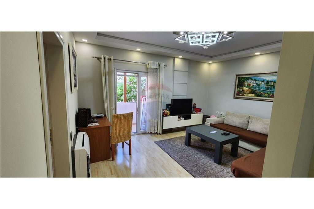 Apartment for sale 2+1 5 MAJ