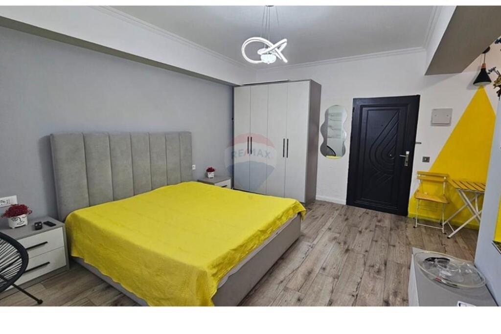 Studio for rent in Bllok