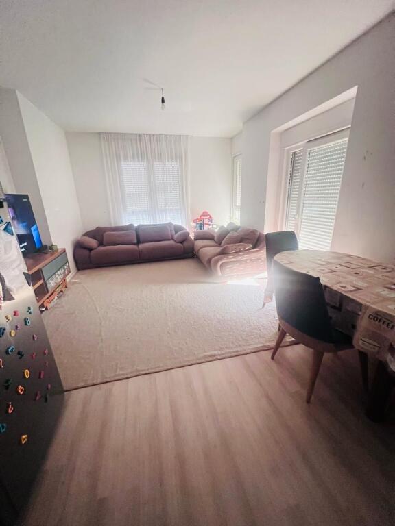 Shitet 2+1, te 5 maji, cmimi 170.000 euro