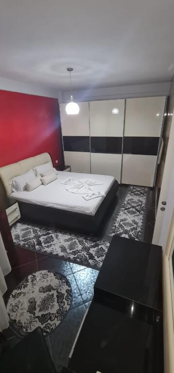 For Rent Apartment 3+1 at Bulevardi i Ri, near the Center