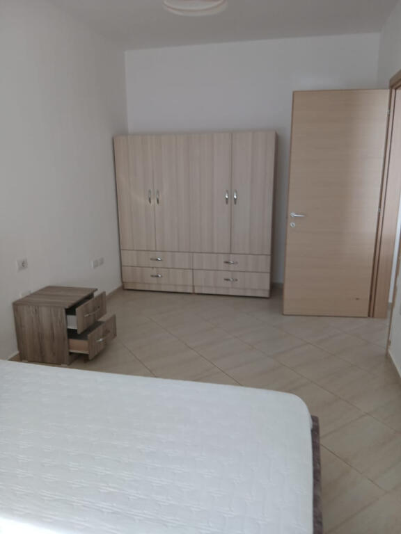 Appartamento in Affitto 2+1 al Liqeni i Thate (ID B2201350)