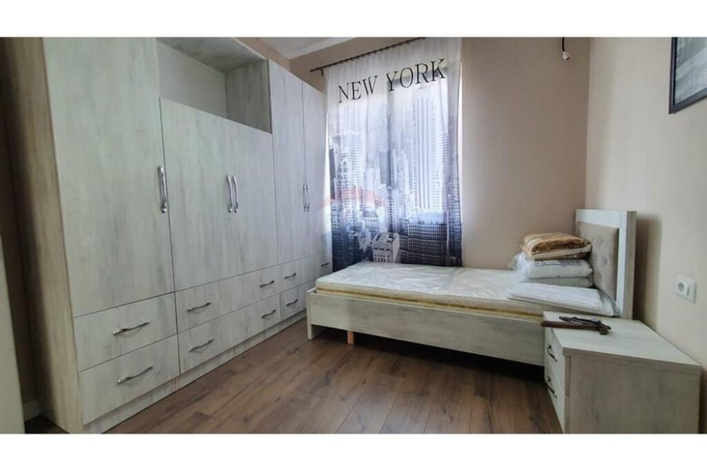 2+1 apartment for rent on Mine Peza Street