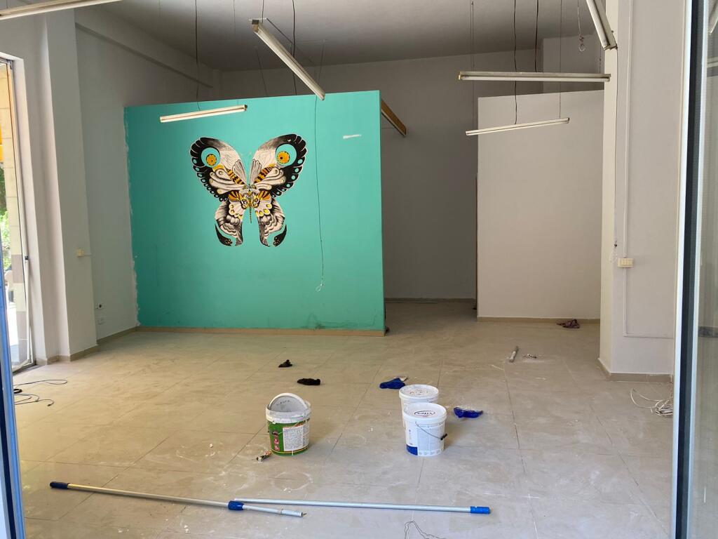 FOR RENT SPACE 60M2 PARIS COMMUNE