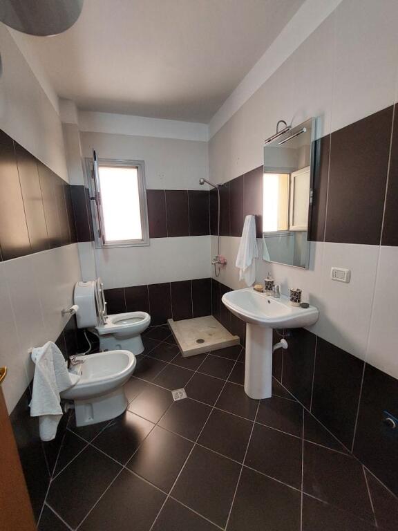 FOR SALE APARTMENT 2+1+2 IN THE NEIGHBORHOOD 29 NOVEMBER, NEAR THE SCHOOL "LEF SALLATA"