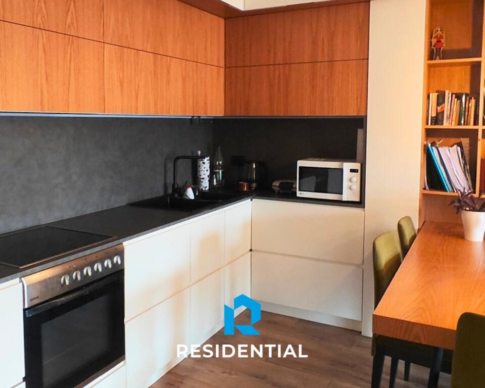 Në Qytetin Studentit Shitet Apartament 2+1 I Mobiluar Bukur!