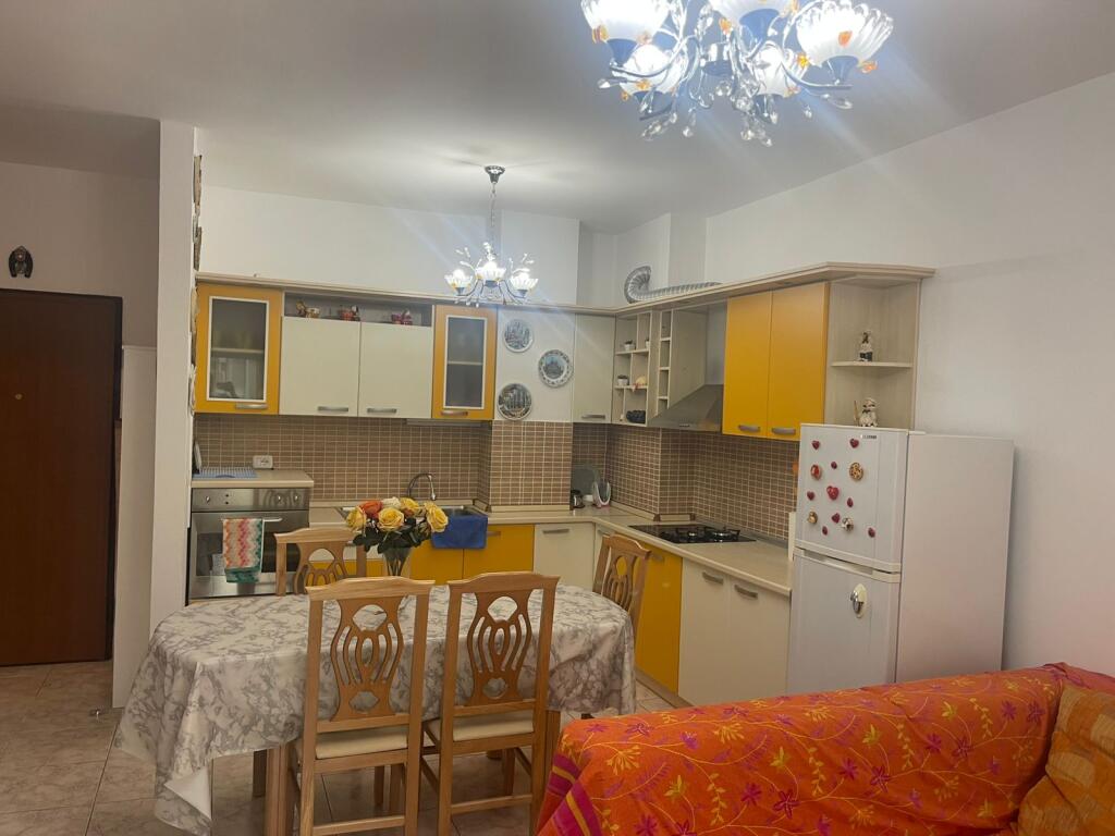 Paris Commune, near Coffee no. 65, a 1+1 furnished apartment is for rent.