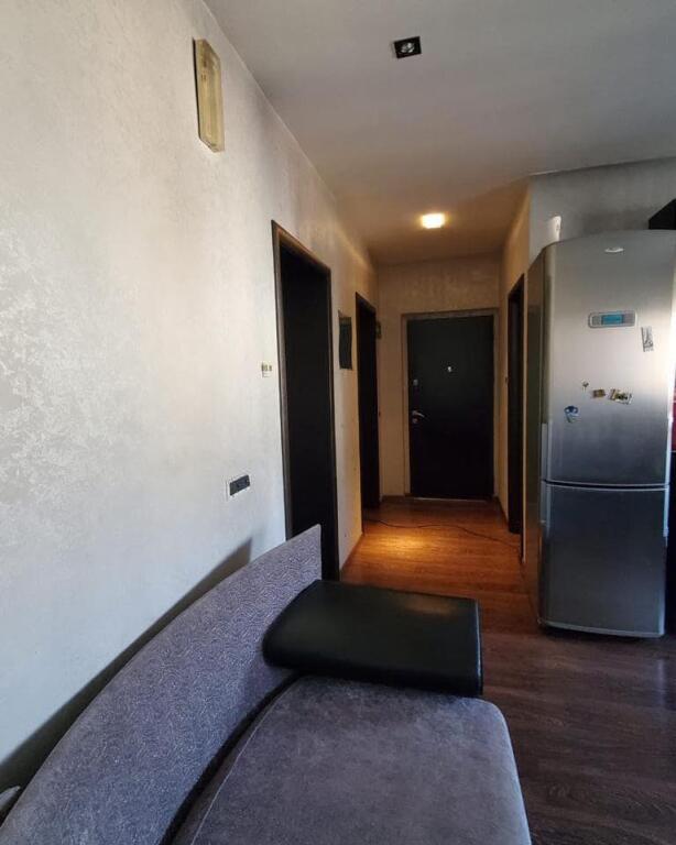 In affitto appartamento 2+1 in via Hoxha Tahsin
