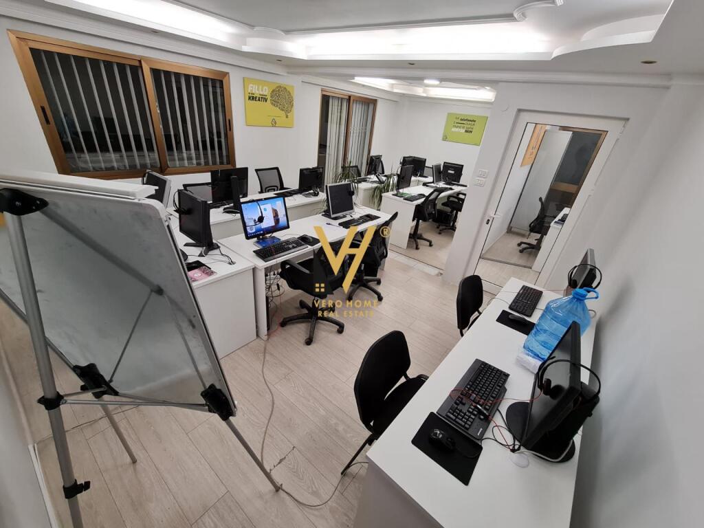 OFFICE 120 M2 FOR RENT AT WILLSON SQUARE