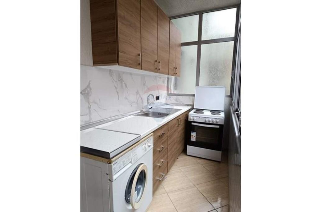 Apartment 2+1 for rent on Islam Alla street, near Myslym Shyri.