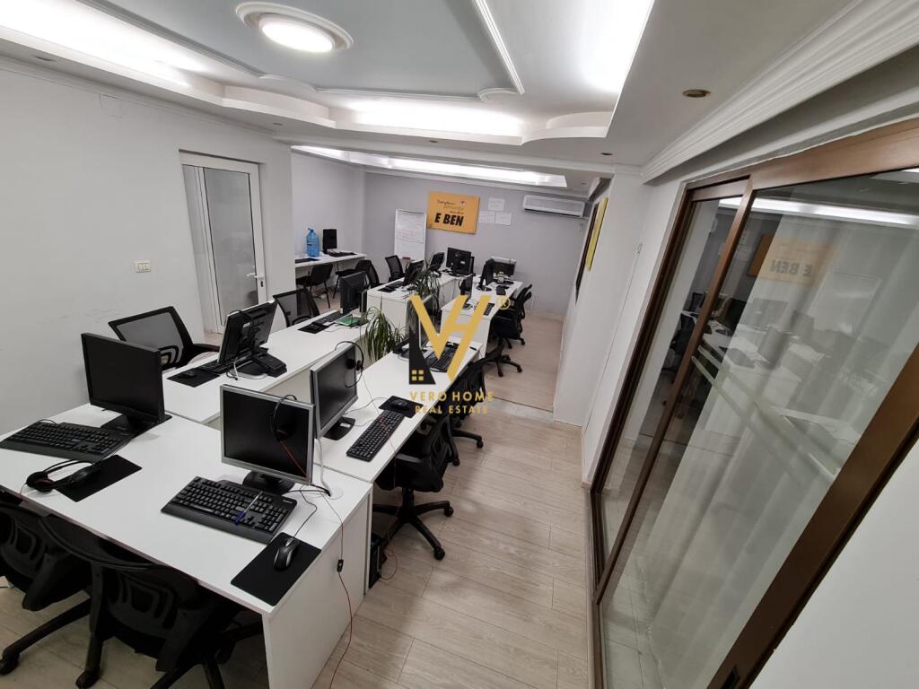OFFICE 120 M2 FOR RENT AT WILLSON SQUARE