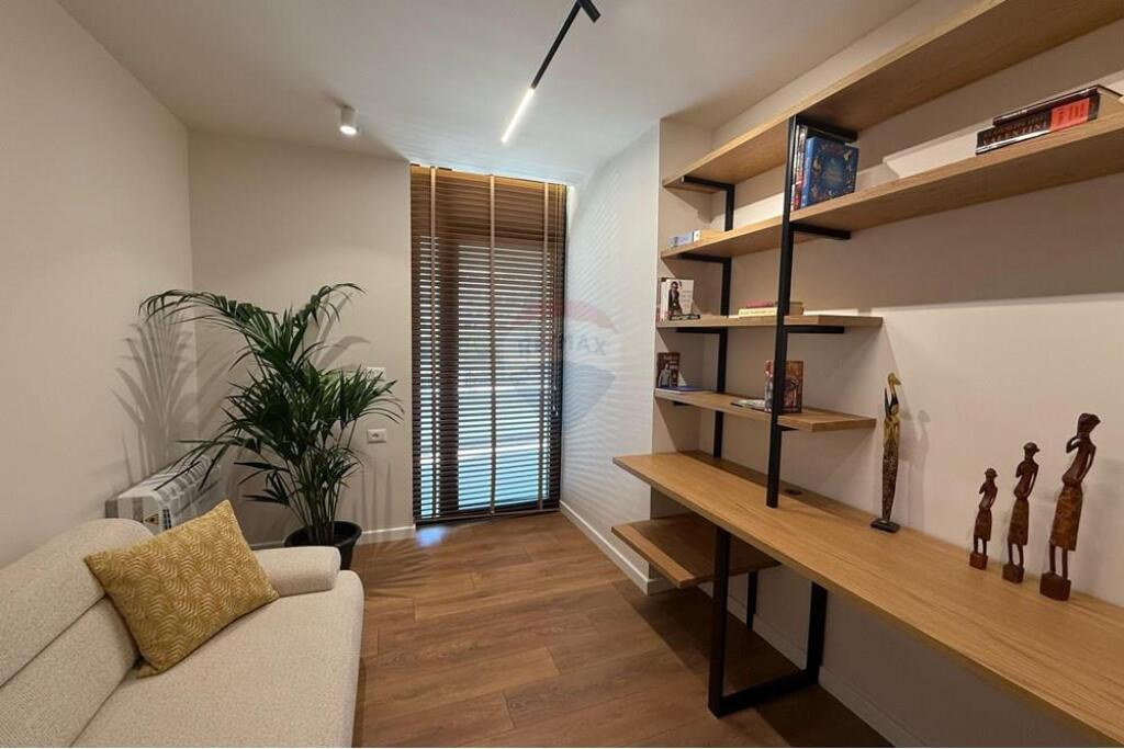 Luxury Apartment for Sale in White Hill