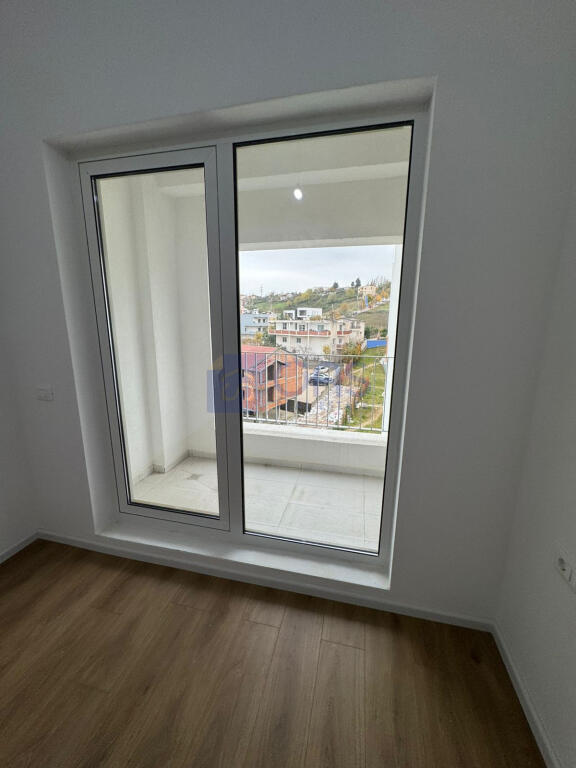 For rent apartment 1+1 at Kaimi Residence, Tirana
