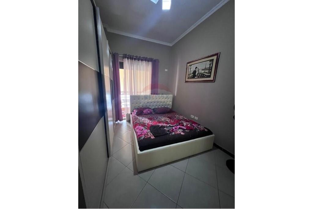 Apartament ne shitje, 2+1 tek bar 'Artisti', Astir