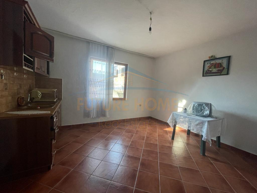 For sale, Private House, Institute