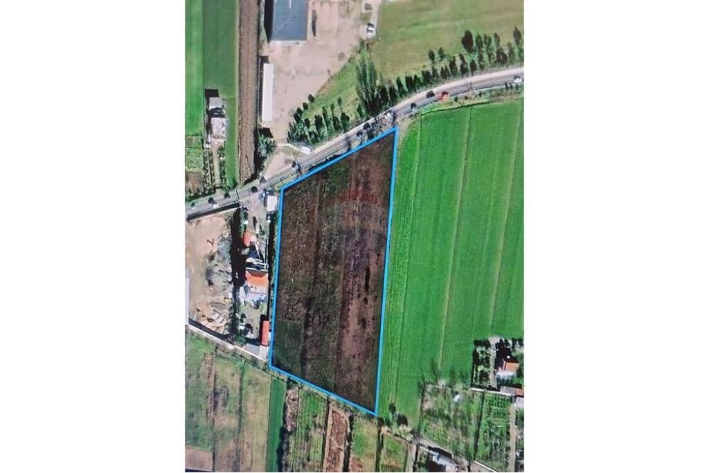 LAND IN GARDEN 10080M2 60 euro PER M2