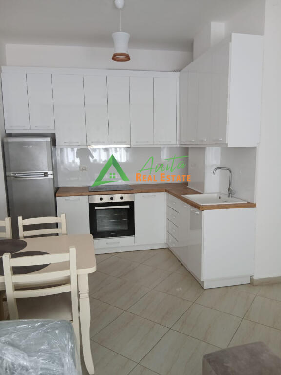 Apartament 2+1 për Qira – Liqeni i Thatë