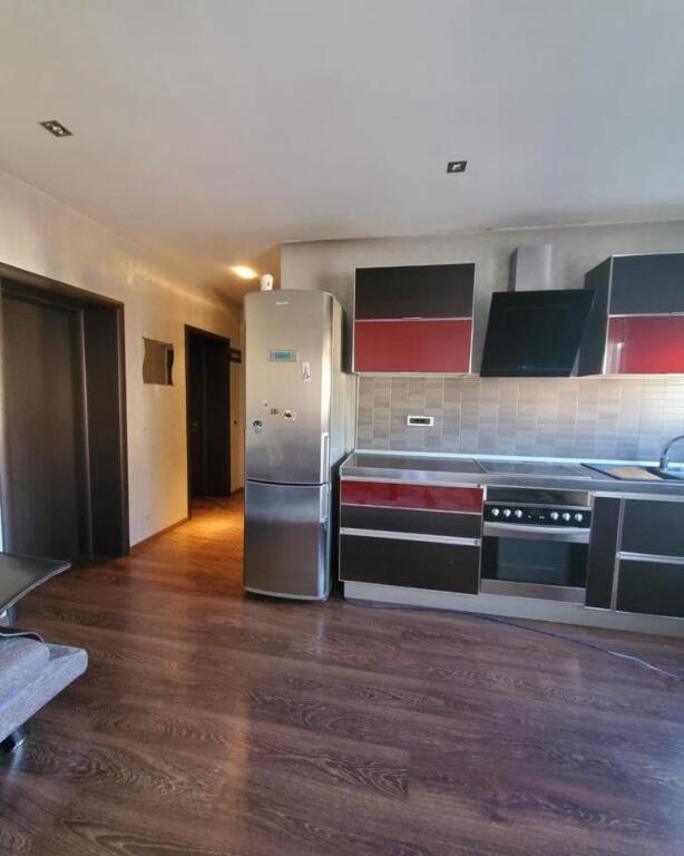 In affitto appartamento 2+1 in via Hoxha Tahsin